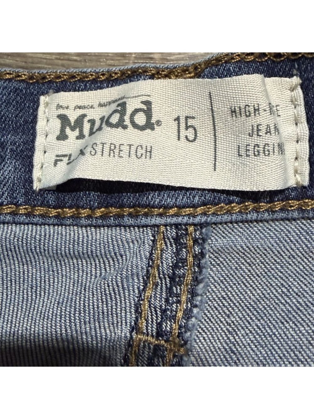 Mudd Juniors High Rise Distressed Stretch Skinny Jeans 15 Medium Wash Denim - Picture 6 of 12
